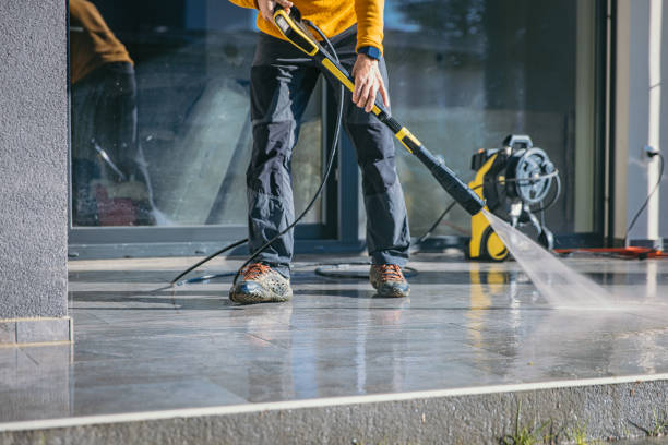 Best Pool Deck Cleaning in USA